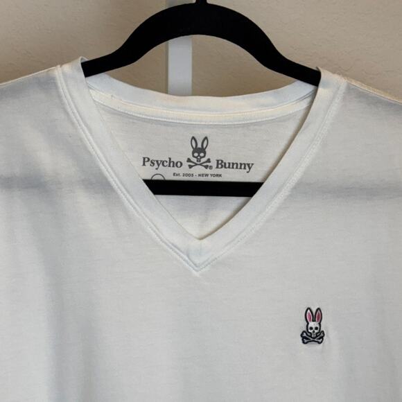 Psycho Bunny Mens White V-Neck Short Sleeve Casual Logo Tee Shirt Size 8 / 2XL - Picture 2 of 4